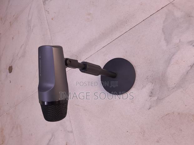 Sennheiser Bass Drum Mic With Stand - main view