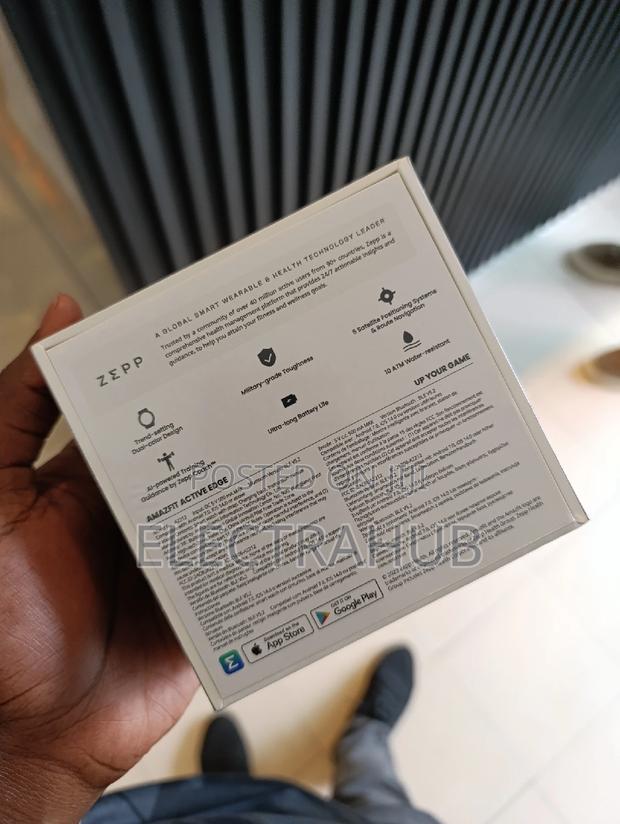 Amazfit Active Edge Smartwatch New Sealed - thumbnail 2