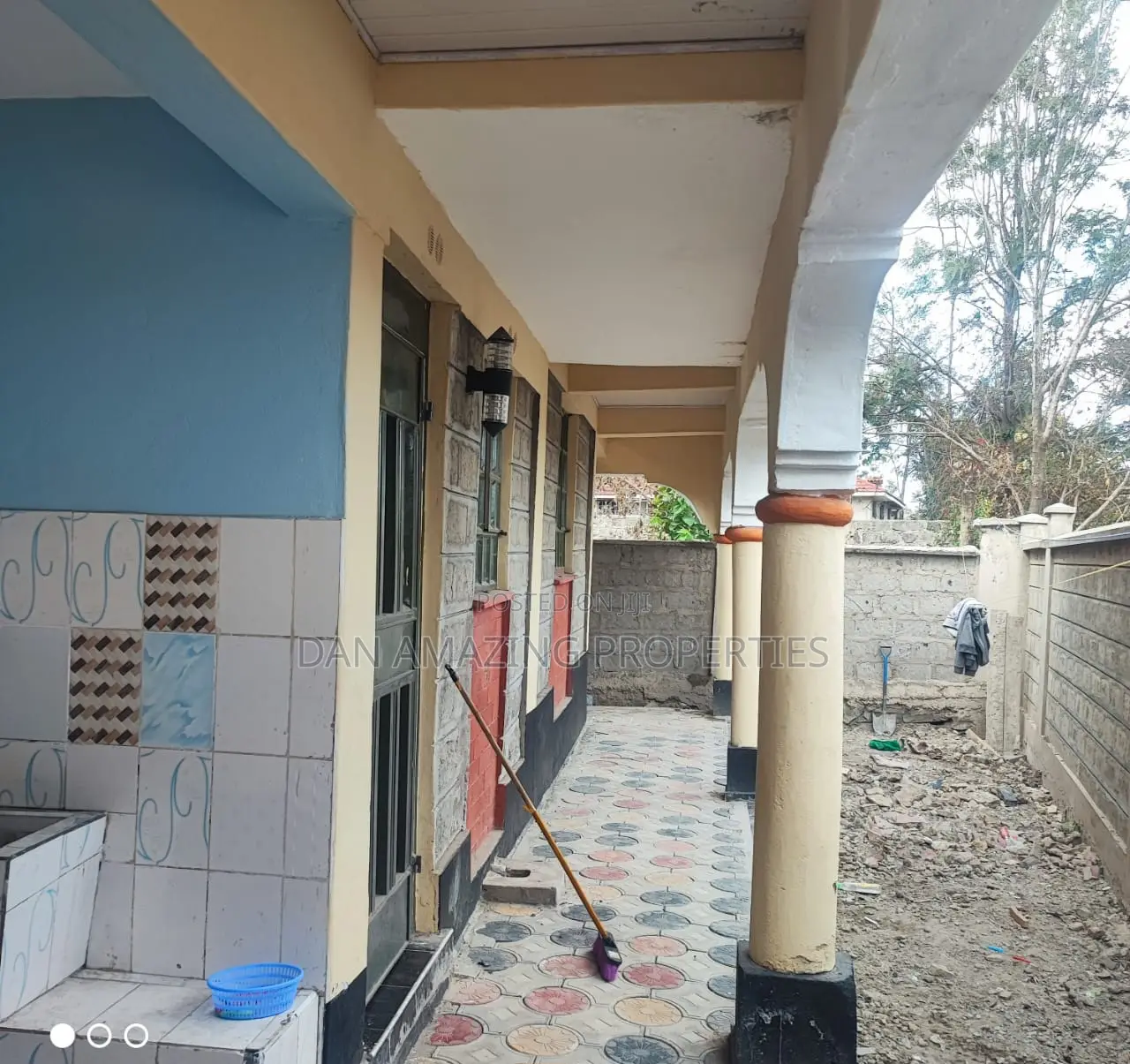 4bdrm Maisonette in Deliverance Rd, Kitengela for sale