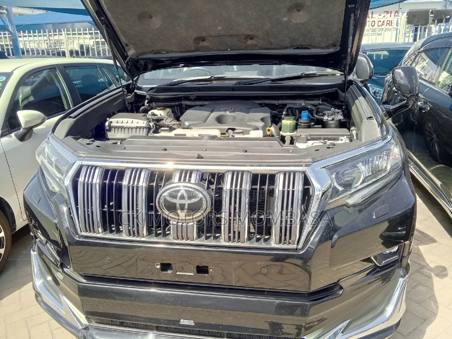 Toyota Land Cruiser Prado 2019 Black