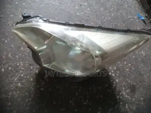 Ractis 2012 LHS Headlight Non Xenon