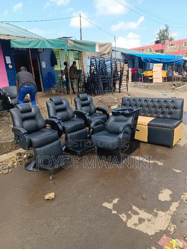 Barber Chairs 3 Pieces, Sink Chairs and a Waiting Bench. - thumbnail 2