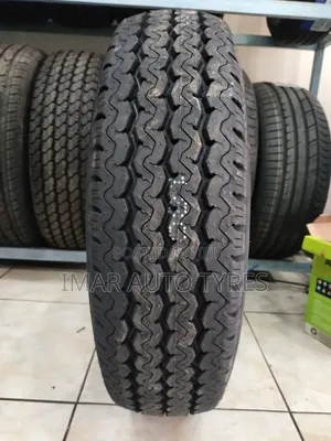 195R15 Maxxis