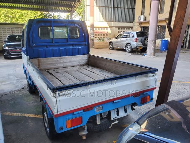 Suzuki Carry, Manual Transmission - thumbnail 5