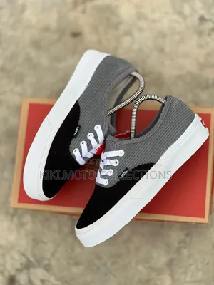 Authentic Cuordroy Vans