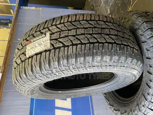 285/60r18 YOKOHAMA Tyres