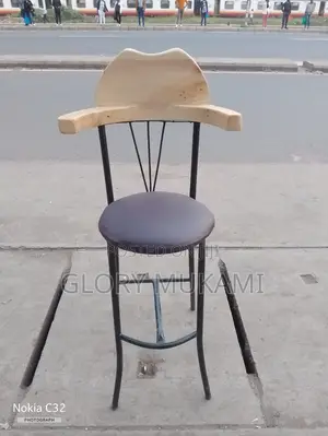 High. Bar N Restaraunt Counter Stools