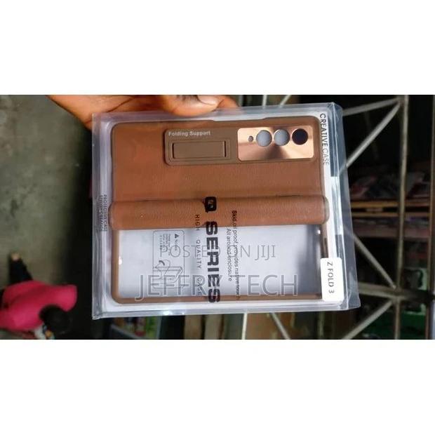 Samsung Galaxy Z Fold 3 Leather With Screen Protector, Fro - thumbnail 3