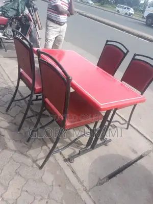 Brand New Restaraunt Table + (4)Chairs