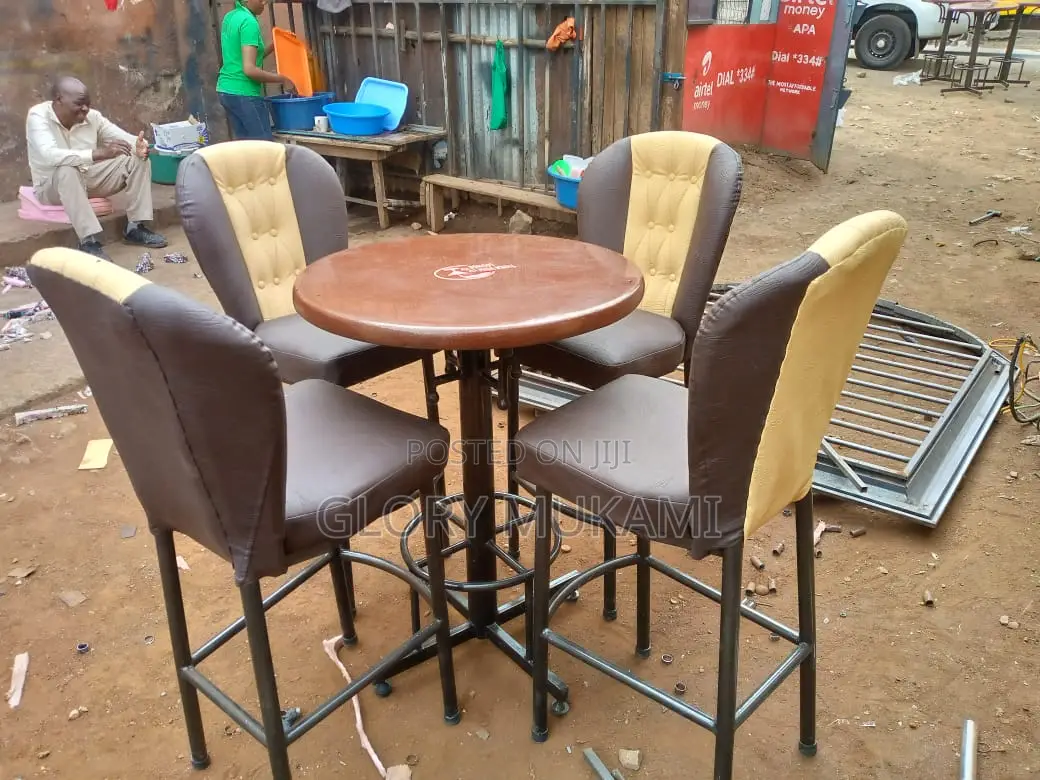 Brand New Restaraunt N Bar Full Set Table + (4)Chair