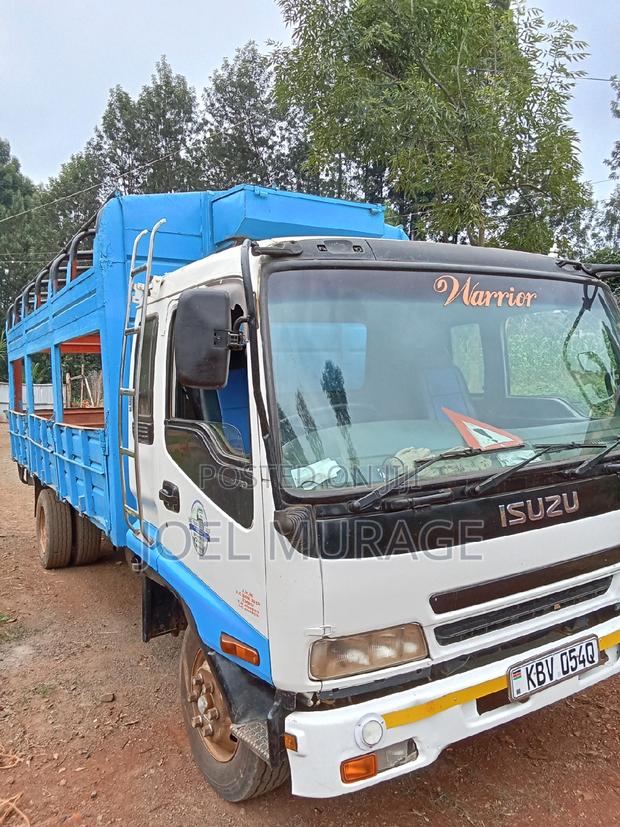 Isuzu Forward - thumbnail 6