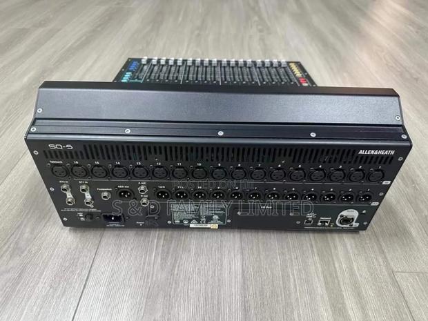 Allen Heath SQ-5 Digital Mixer - thumbnail 2
