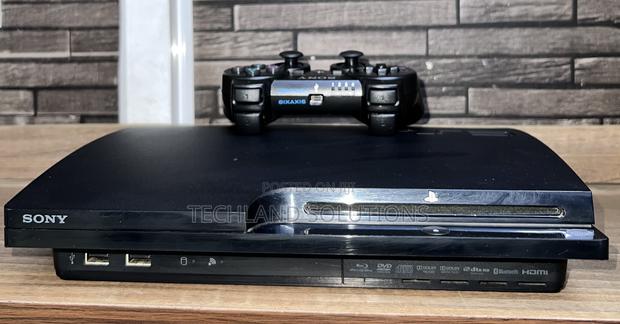 Ps 3 Chipped - thumbnail 3