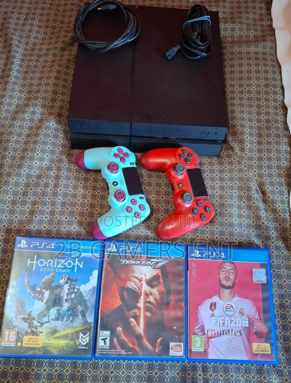 Play Station 4, 2 Pads, Horizon