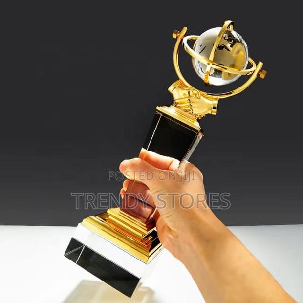 Exquisite Crystal Trophy