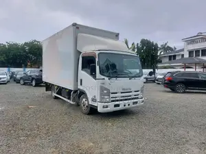 Isuzu ELF Closed Body