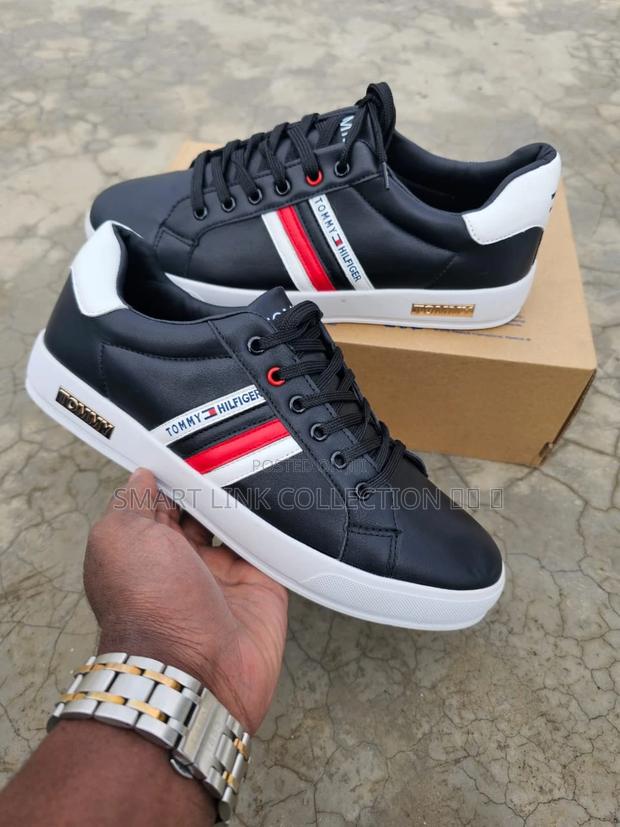 Tommy Hilfiger