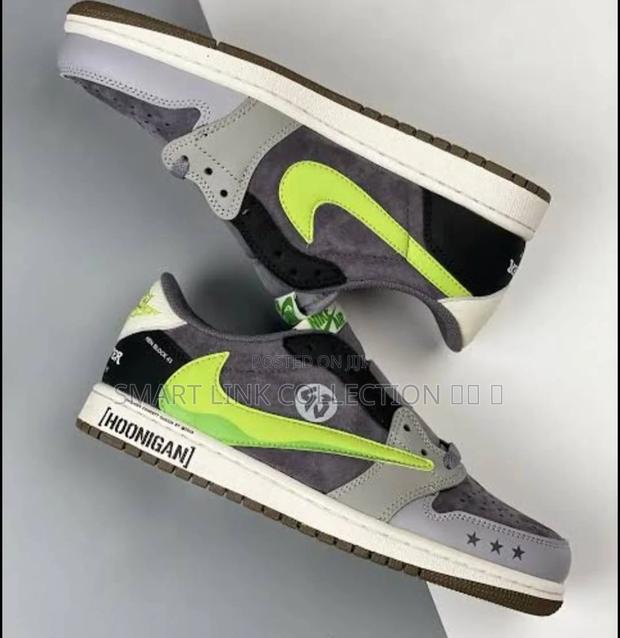 Customerzed Jordan 1 Shoes - thumbnail 2