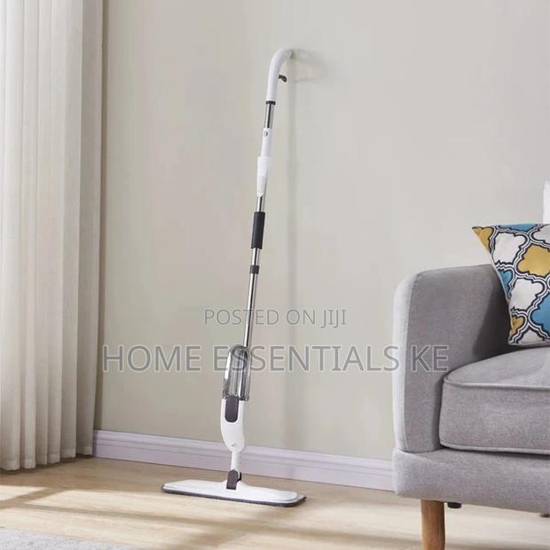 *Manual Spray Mop for Wash Floor Robot Microfiber Home