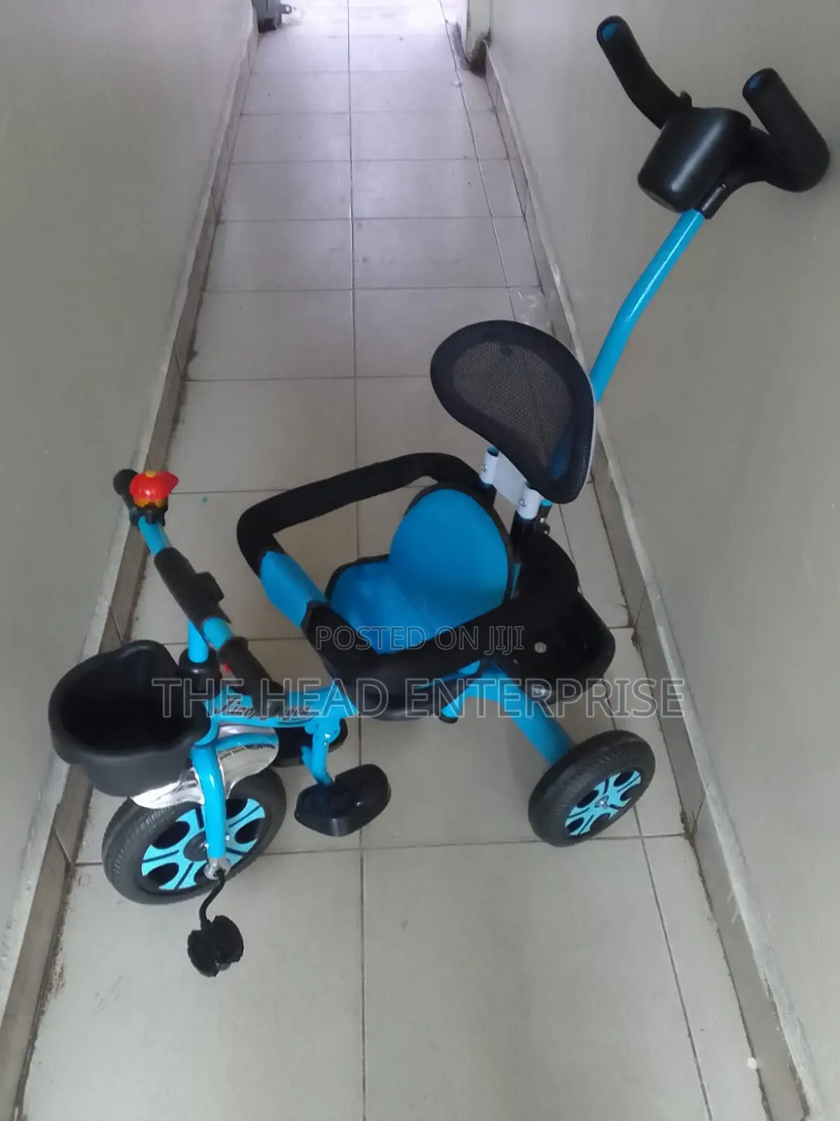 Tricycle + Safety Belt, New for Kids.