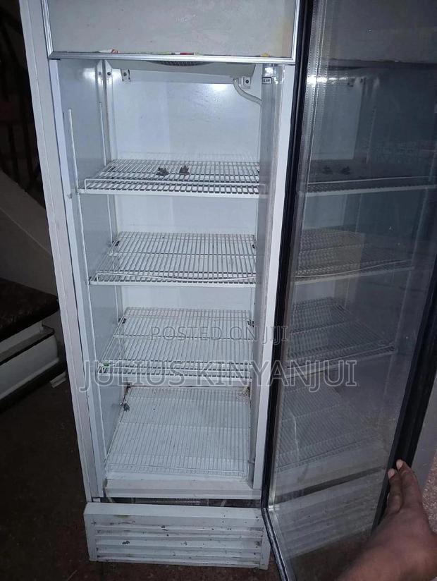 Displaying Fridge 400L - thumbnail 2