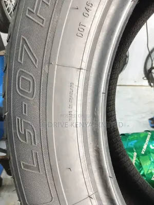 225/60r18 Lancaster Tire
