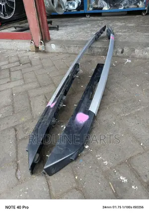 Subaru Impreza GP7 XV Roof Racks Rails.