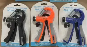 Adjustable Hand Grip With Counter