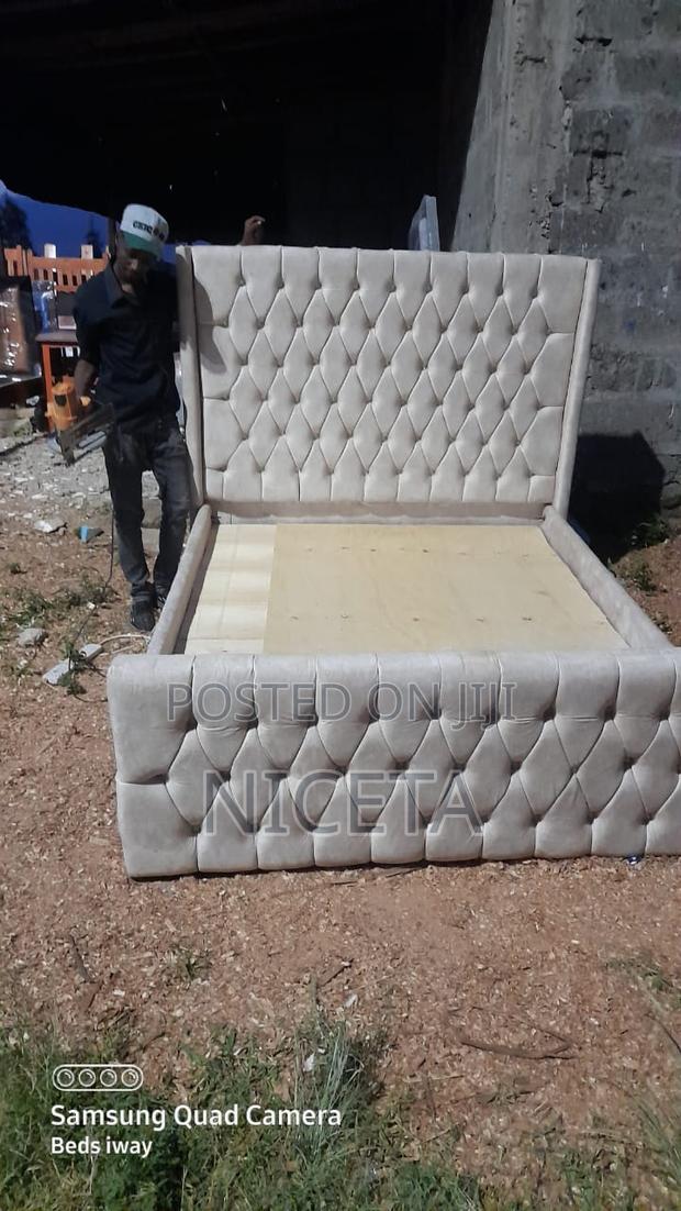 Chester Bed - main view