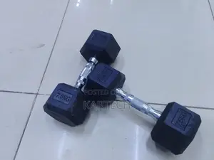 7.5 Kg Dumbbells. -Hexagonal Dumbbells