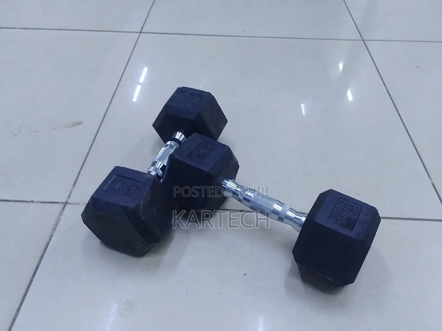 7.5 Kg Hexagonal Rubber Dumbbells Pair