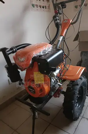 Hand Tiller Machines