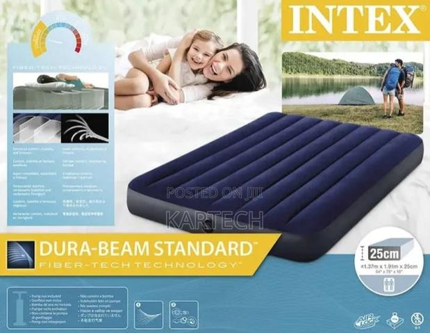 Intex 4*6 Inflatable Mattress Plus Free Pump