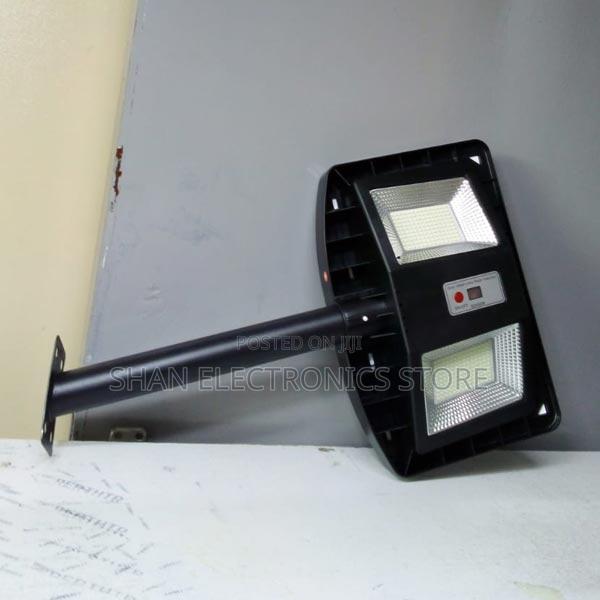 Cclamp 300 Watts Led Outdoor Double Sided Solar Energy ;