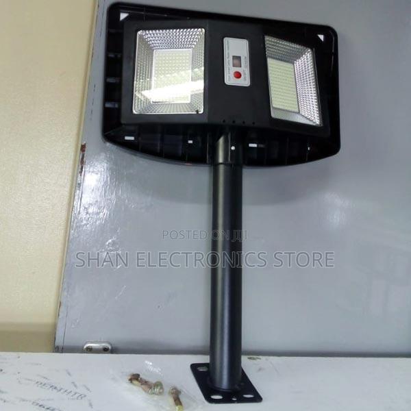 Outdoor Intelligent Led Solar-Powered Security Light 300 W