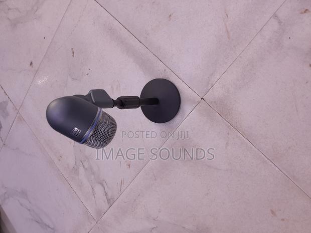 Kick Drum Mic With Stand - main view