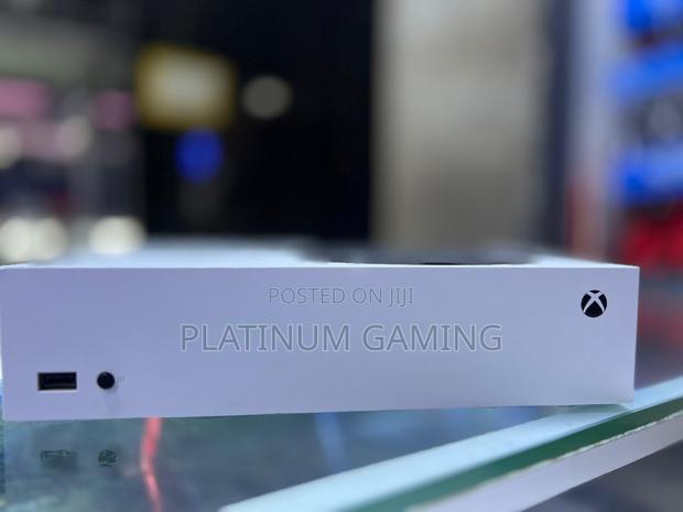X Box Series S Used (512gb) - thumbnail 3