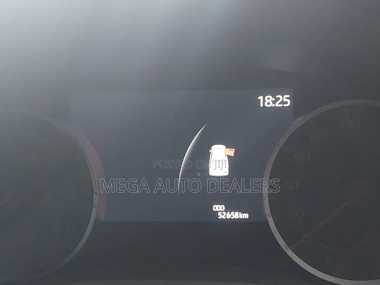 Toyota Crown 2019 Silver