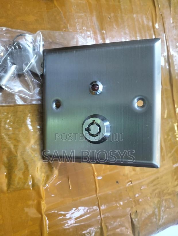 Double Magnetic Lock - thumbnail 4