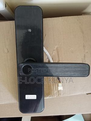 Touch and Go. Biometric Locks Simplify Airbnb Accommodation - thumbnail 2