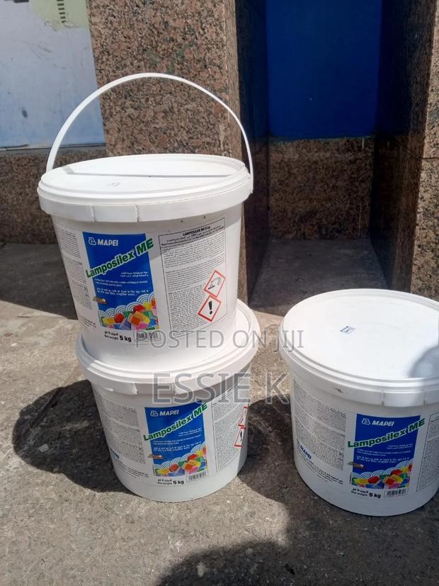 Water Leaking Plug/Mapei - main view