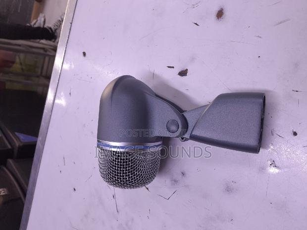 Bass/Kick Drum Mic Shure Beta 52 - main view