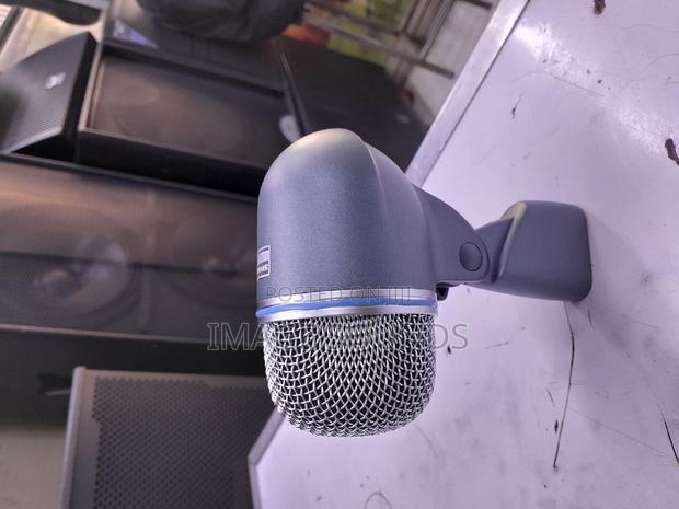 Drum Mic for Bass Kick Drum (Shure Beta 52A)
