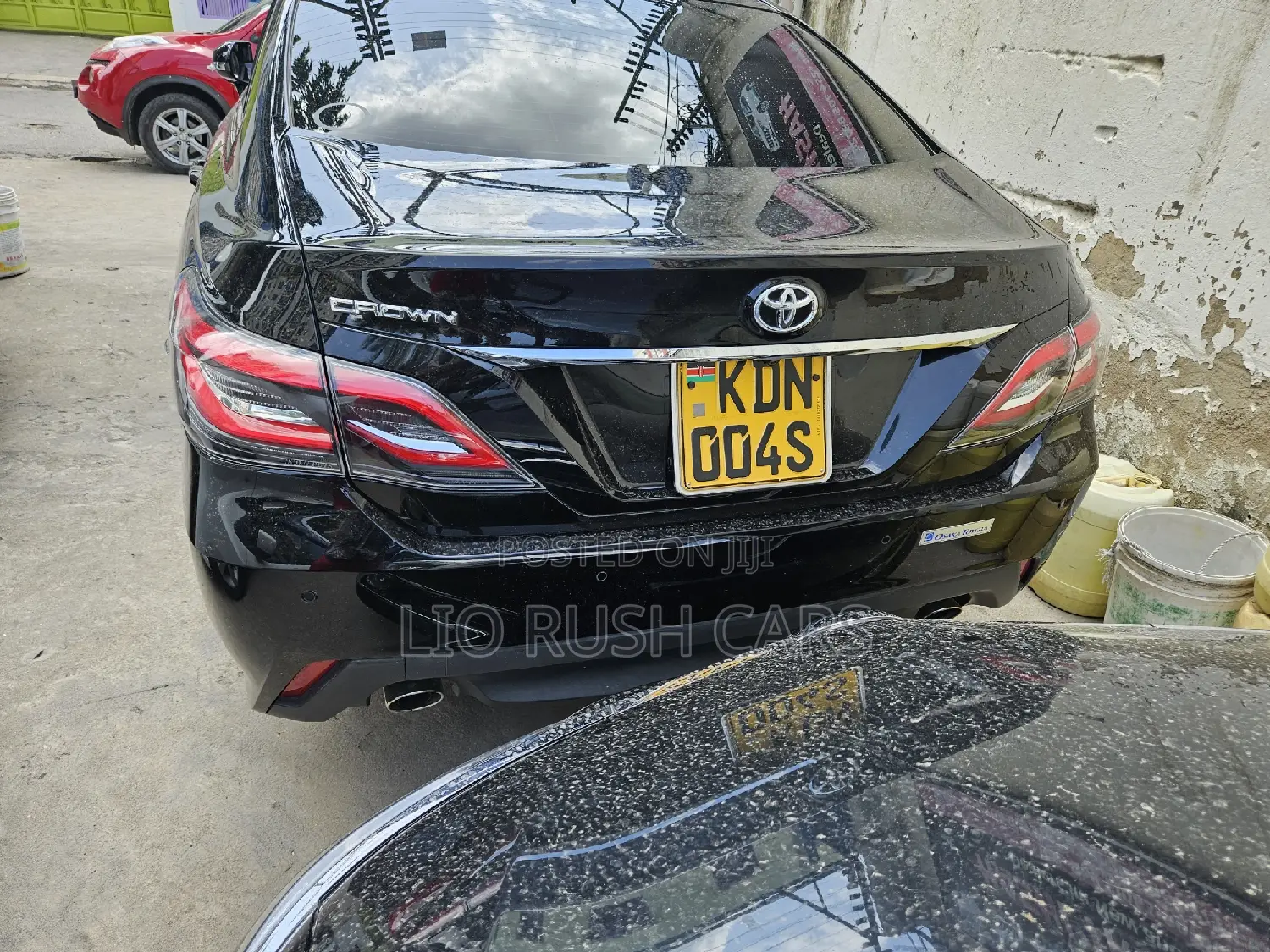Toyota Crown 2018 Black