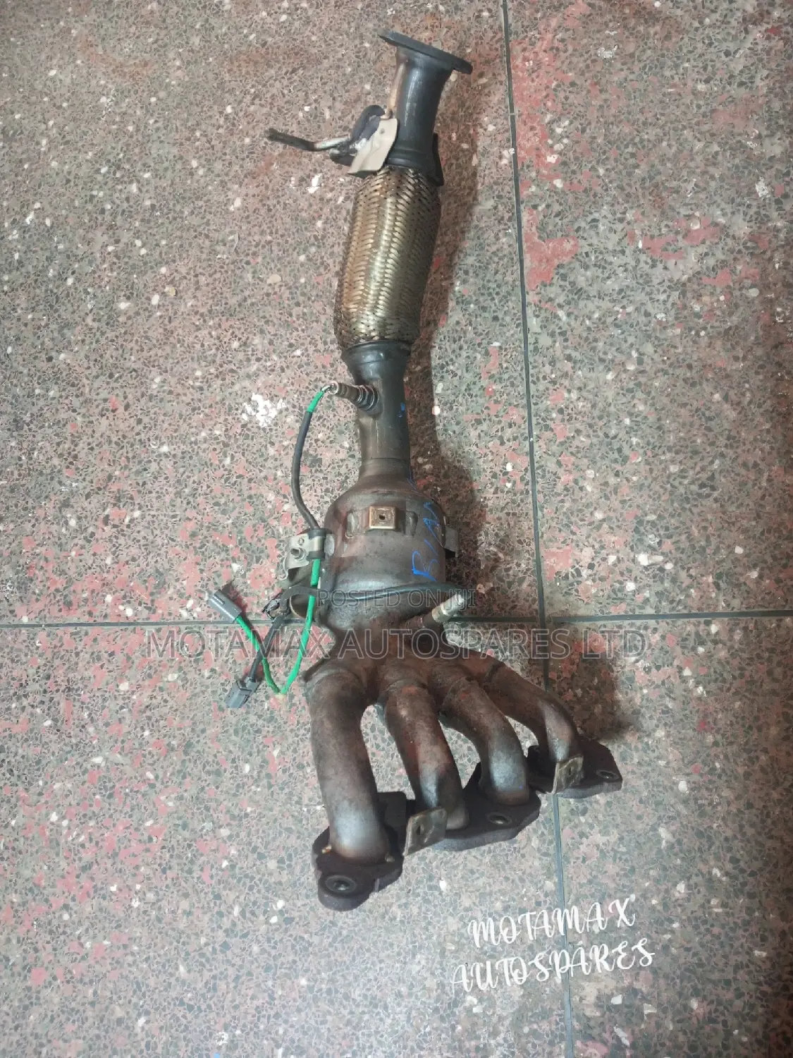 Mazda Biante Catalytic Converter Assy.