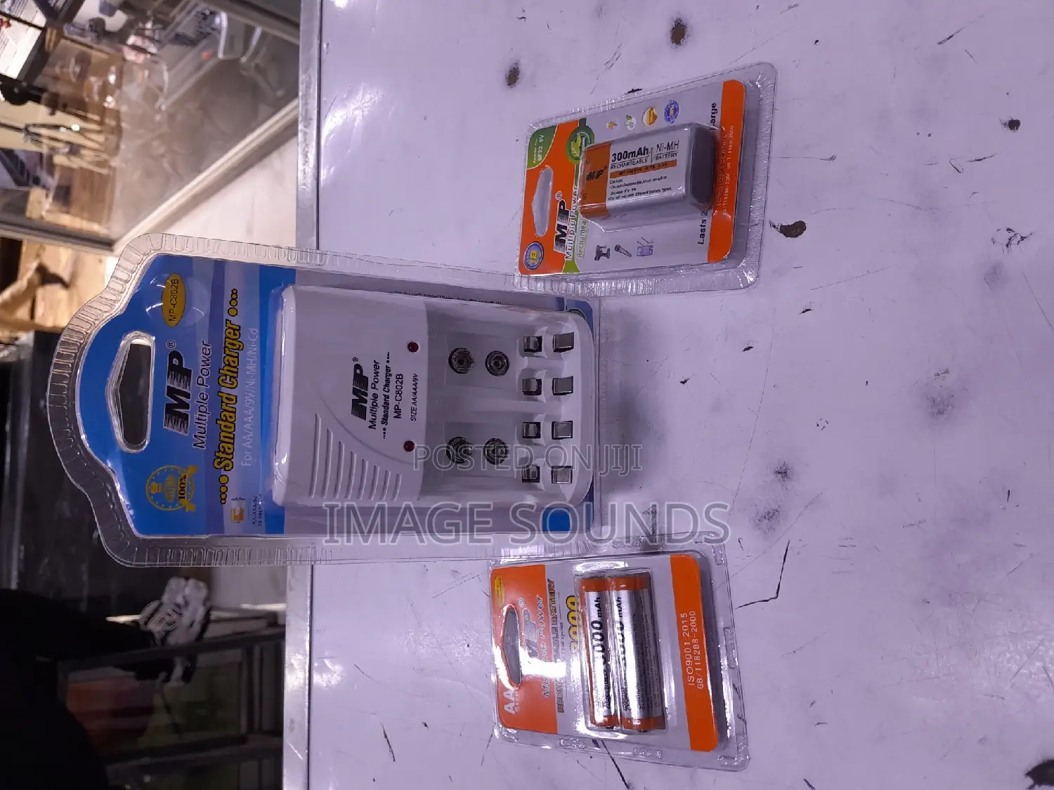 Mp Charger With 2 Pairs of Batteries (Either 9v or AA)