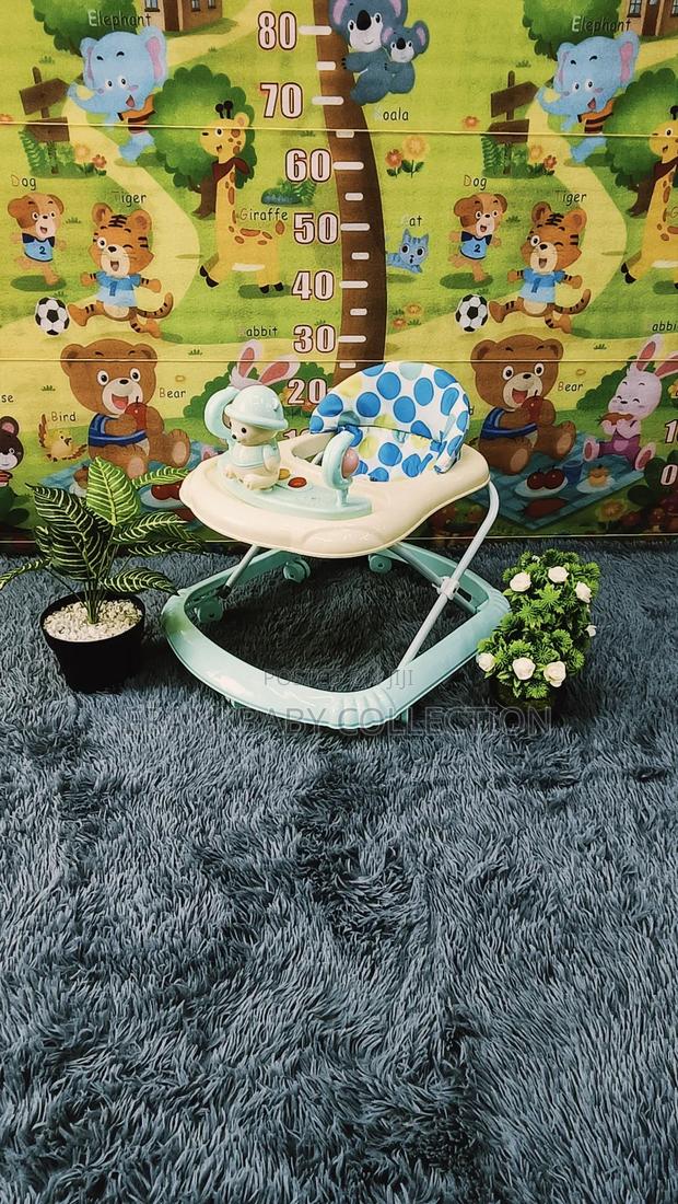Baby Walker*Baby Walker