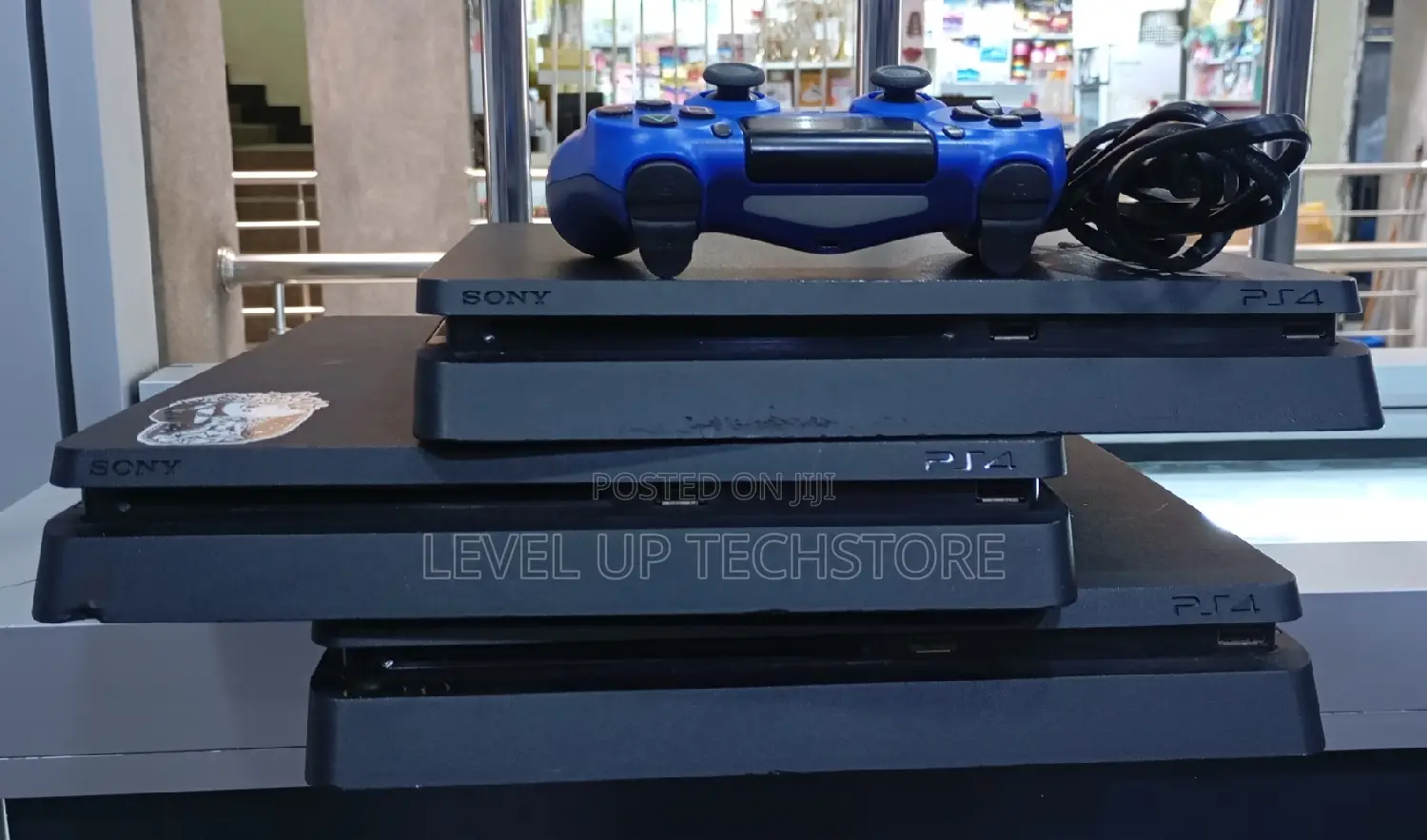 Sony Playstation 4 Slim 500 Gb Console (Pre-Owned )