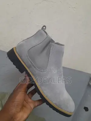 Suede Chelsea Boots >Men Boots