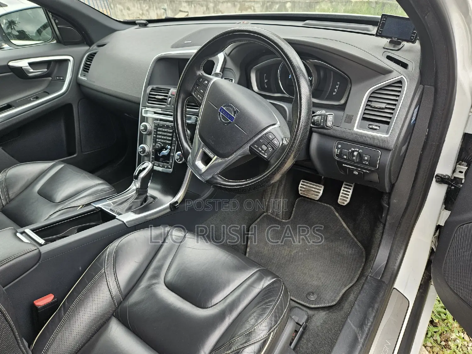 Volvo XC60 2017 White